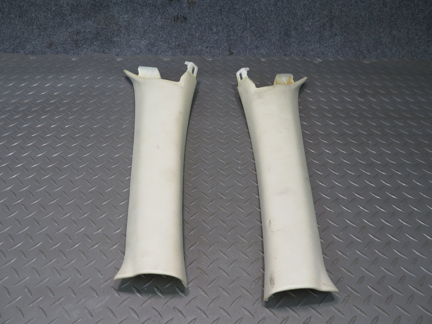 02-10 Lexus UZZ40L SC430 Front Left & Right A Pillar Interior Trim Panel Set OEM