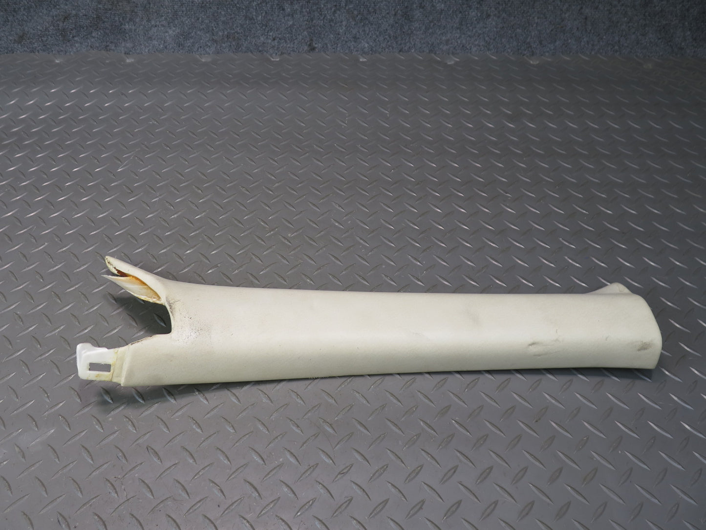 02-10 Lexus UZZ40L SC430 Front Left & Right A Pillar Interior Trim Panel Set OEM