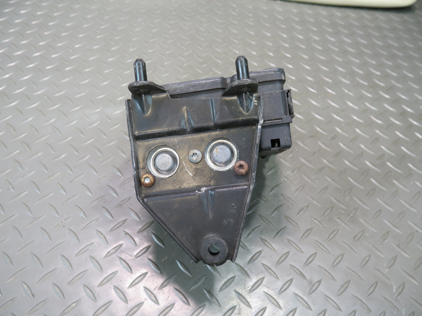 2012 VW Golf R MK6 Anti Lock Brake ABS Pump Module w Bracket 1K0614517DJ OEM