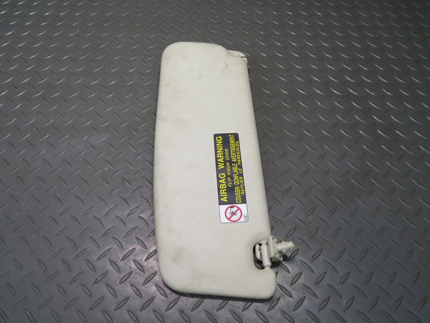 02-05 Lexus UZZ40L SC430 Set of 2 Front Left & Right Sun Visor OEM