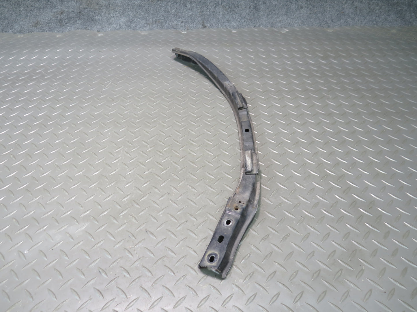 02-10 Lexus UZZ40L SC430 Set of 2 Front Bumper Headlight Support Bracket OEM