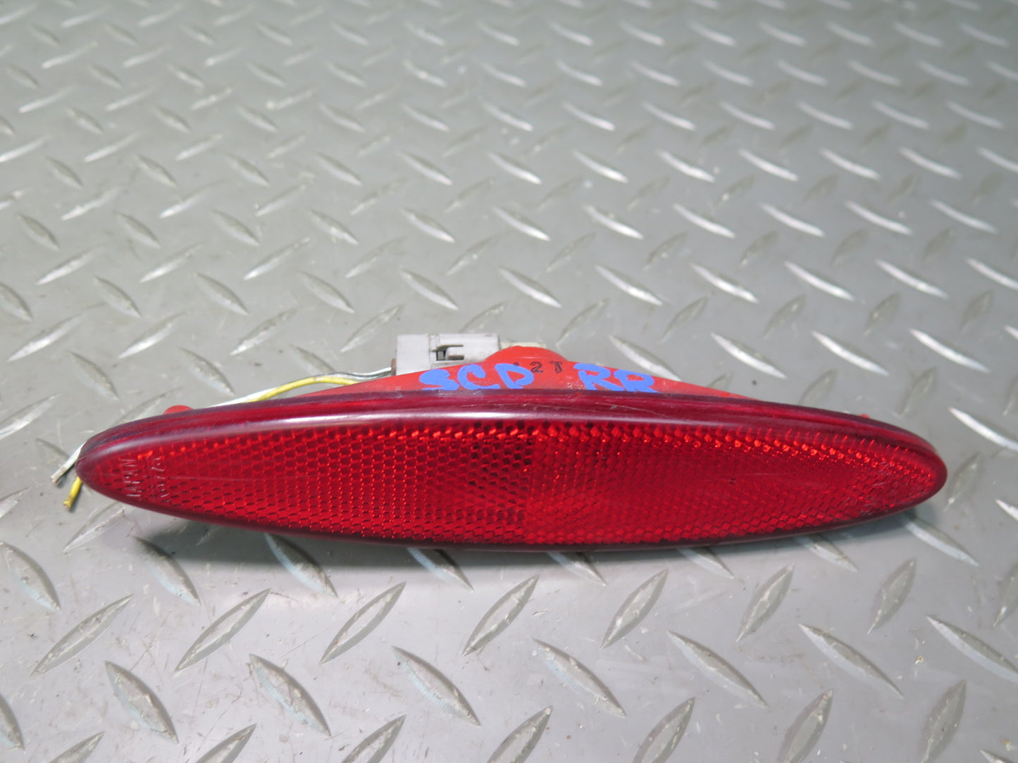 02-10 Lexus UZZ40L SC430 Set of 2 Rear Left & Right Side Marker Light Lamp OEM