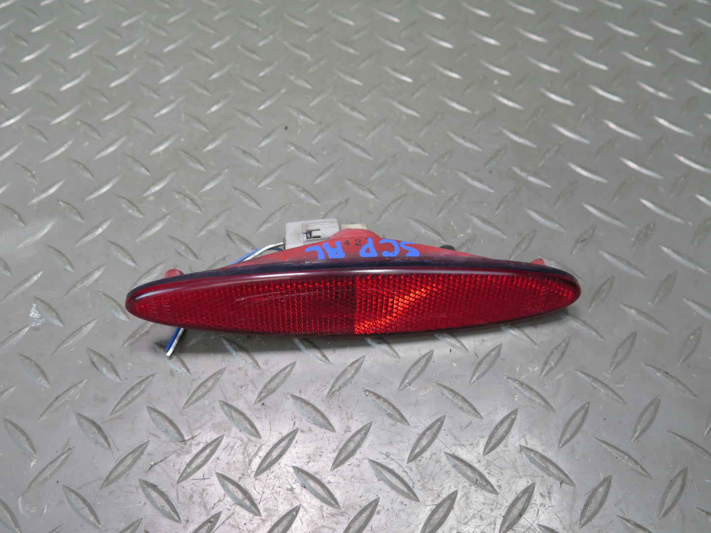 02-10 Lexus UZZ40L SC430 Set of 2 Rear Left & Right Side Marker Light Lamp OEM
