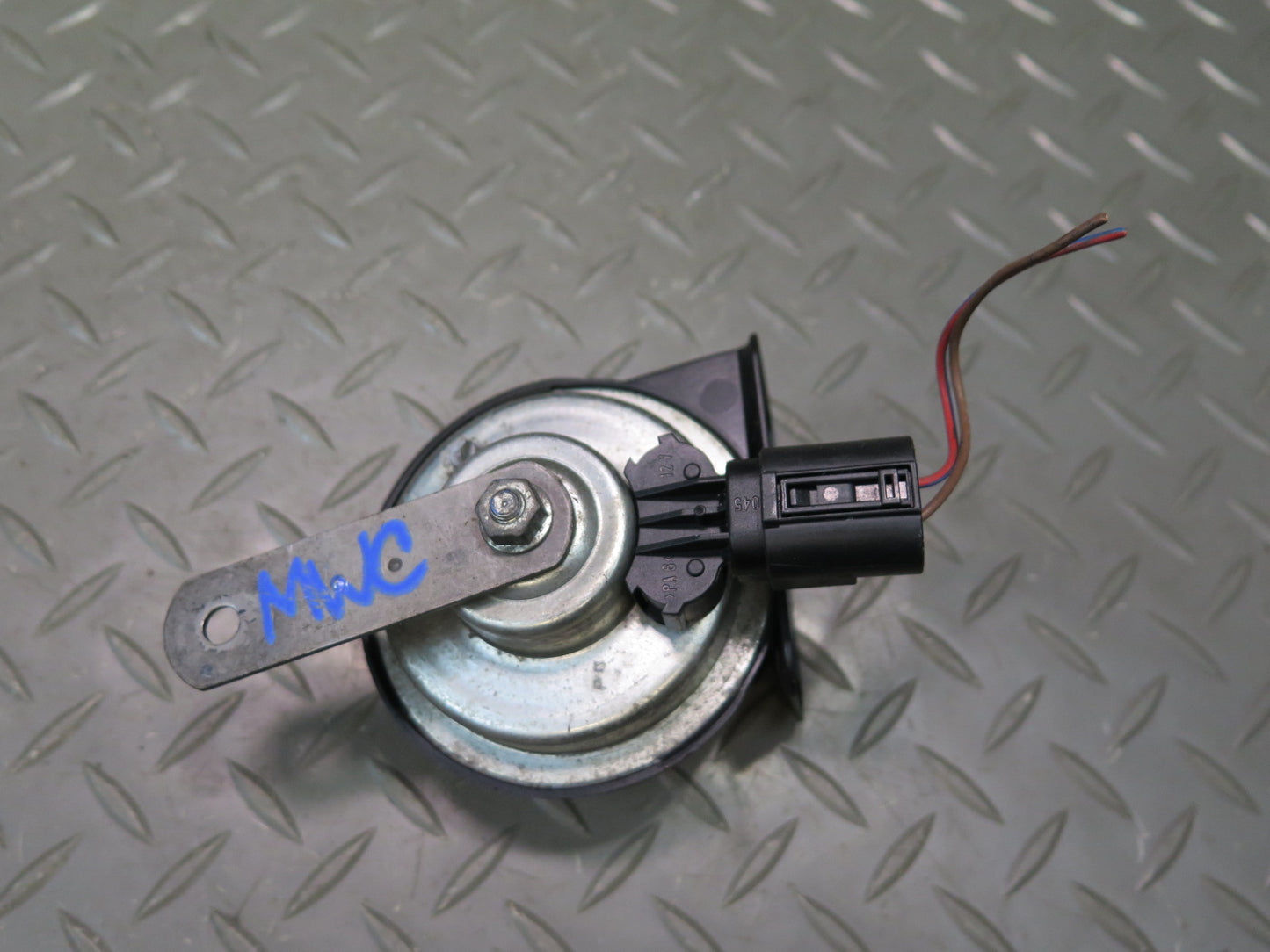 11-15 Mini Cooper R61 R60 Countryman Set of 2 High & Low Tone Horn Signal OEM