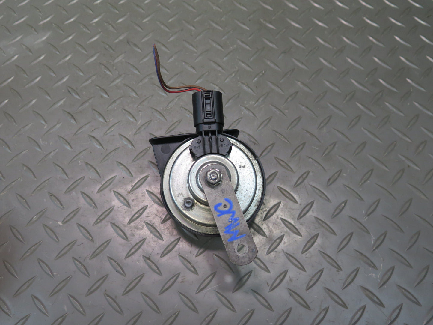 11-15 Mini Cooper R61 R60 Countryman Set of 2 High & Low Tone Horn Signal OEM