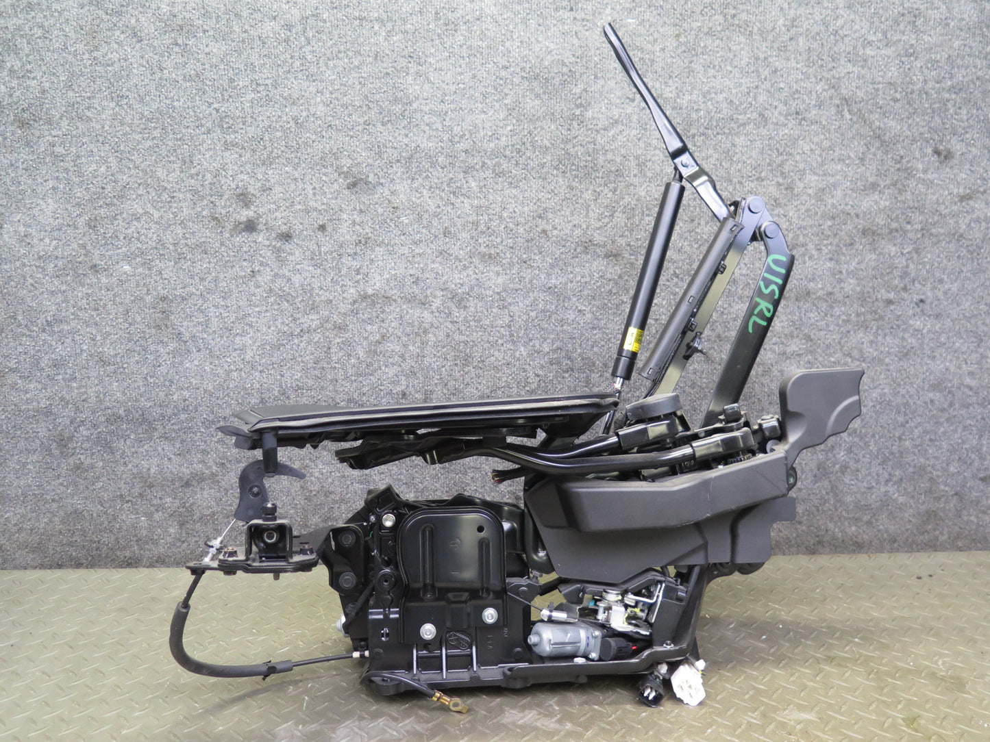 10-13 Lexus GSE20L IS350 IS250 Convertible Rear Left Trunk Lid Hinge w Motor OEM