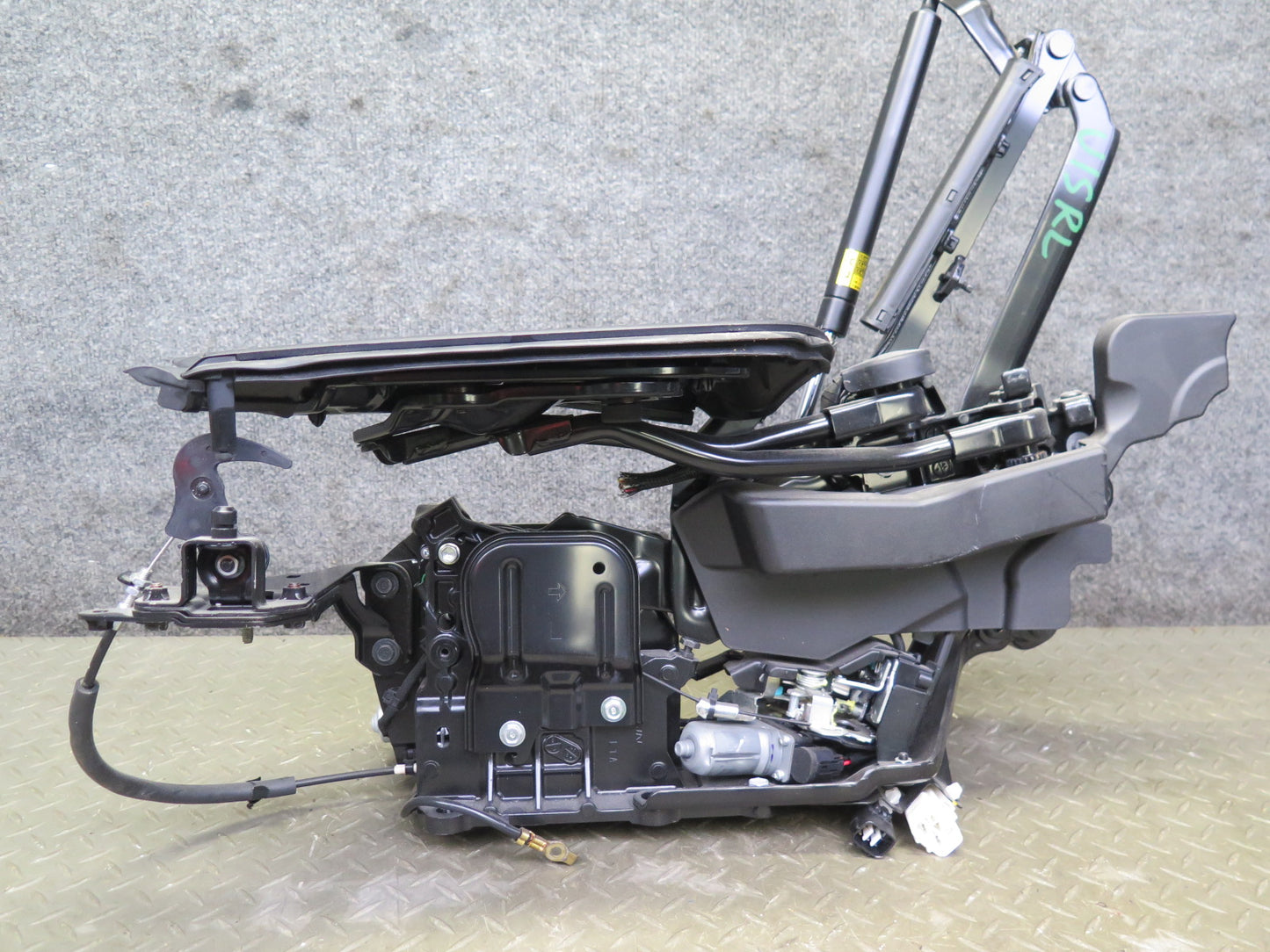 10-13 Lexus GSE20L IS350 IS250 Convertible Rear Left Trunk Lid Hinge w Motor OEM