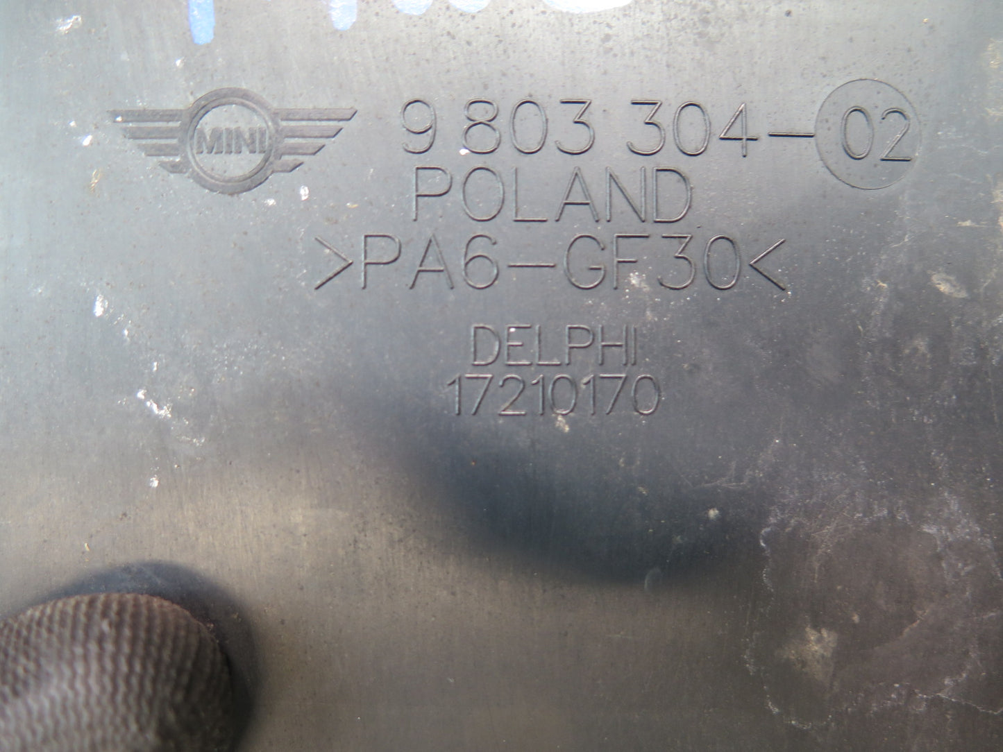 11-15 Mini Cooper R60 R61 Fuel Evap Vapor Charcoal Canister 9803304 OEM