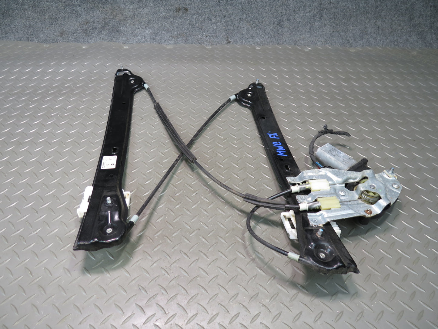 11-15 Mini Cooper R60 Countryman Front Left Door Window Regulator w Motor OEM