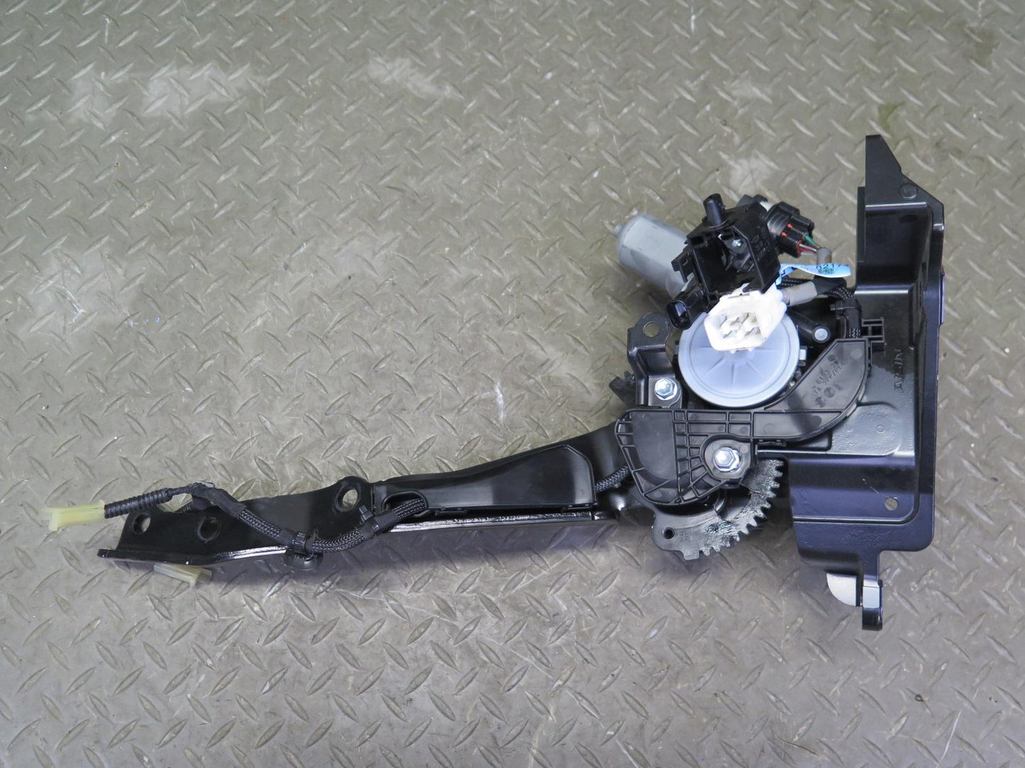 10-13 Lexus IS350 IS250 Convertible Rear Right Left TOP Roof Motor Hinge Set OEM
