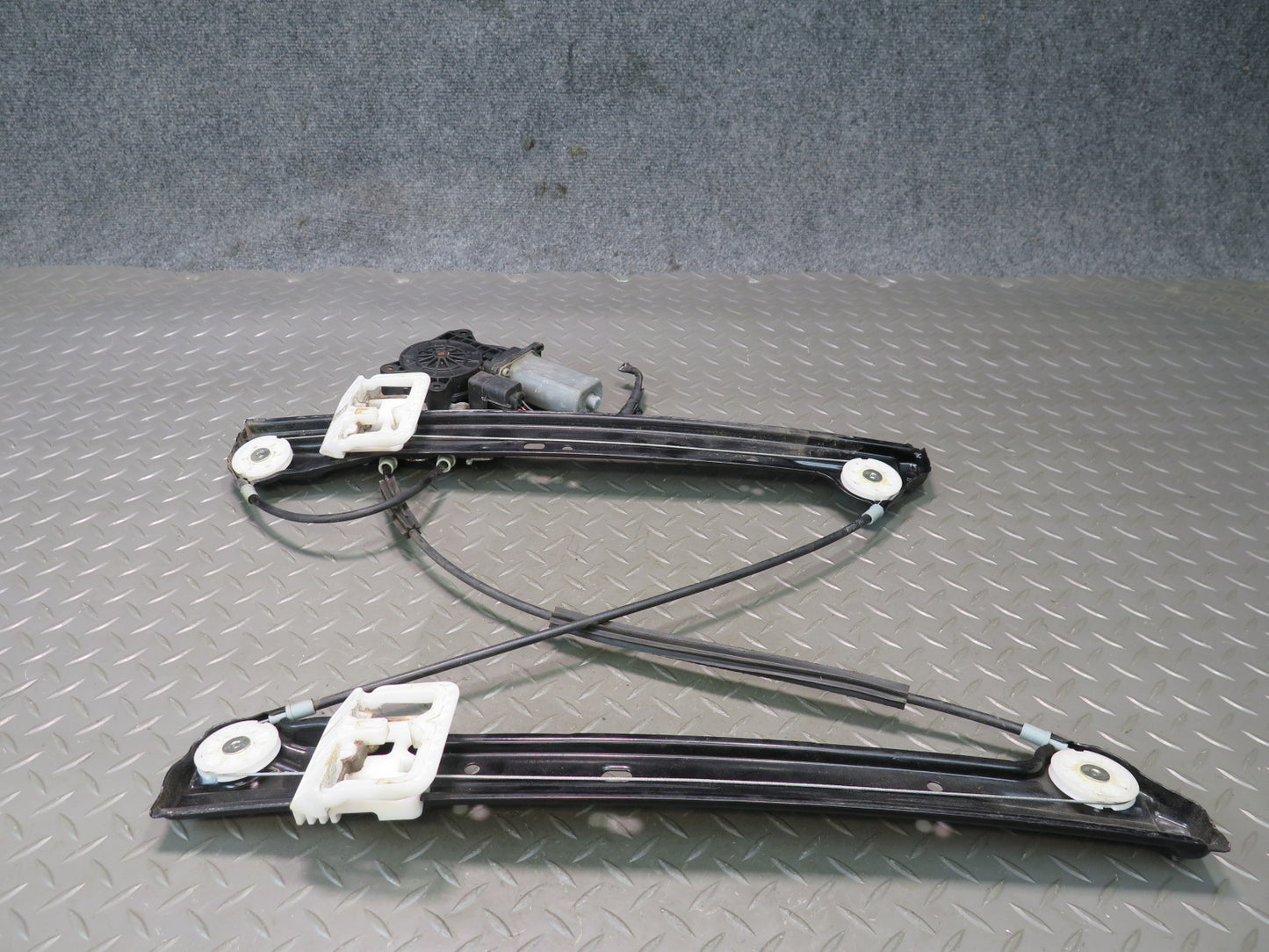 11-15 Mini Cooper R60 Countryman Front Left Door Window Regulator w Motor OEM