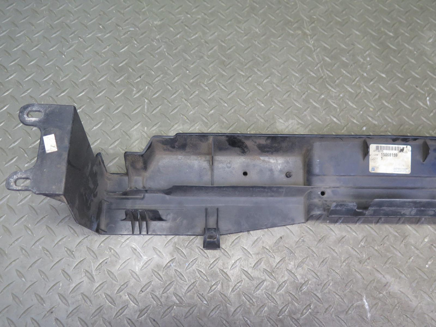 2004-2009 Cadillac XLR Front Upper Radiator Support Bracket Cover Panel