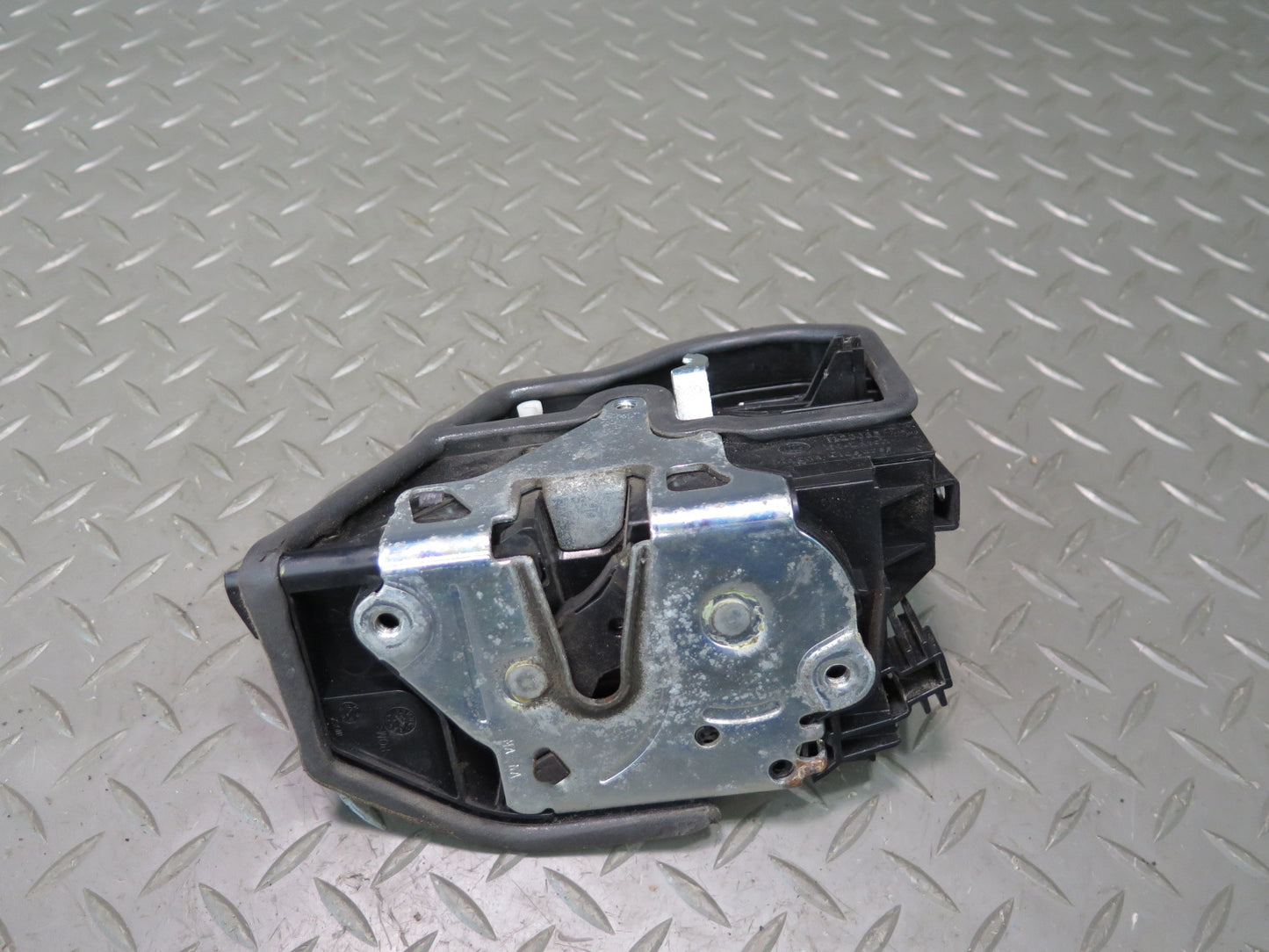 11-15 Mini Cooper R60 R61 Front Left Door Lock Latch Actuator 7318409 OEM