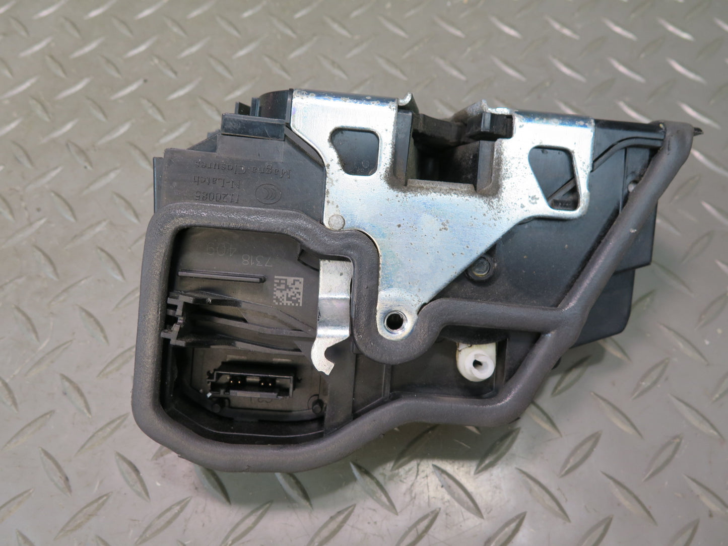 11-15 Mini Cooper R60 R61 Front Left Door Lock Latch Actuator 7318409 OEM