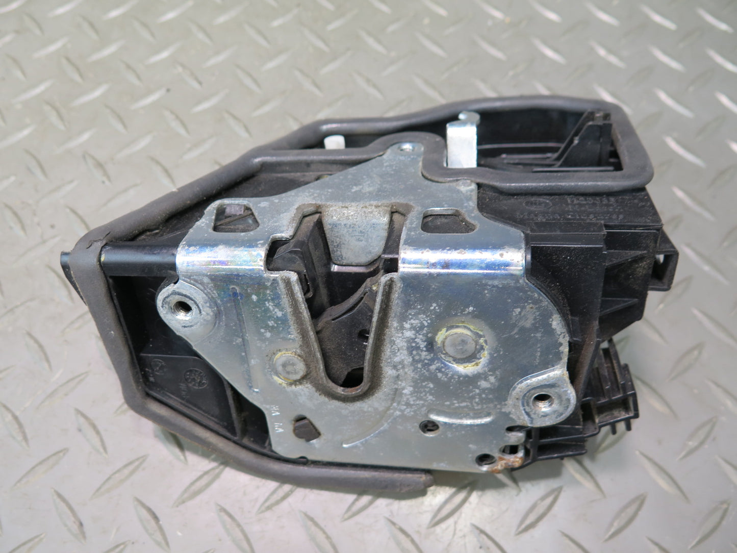 11-15 Mini Cooper R60 R61 Front Left Door Lock Latch Actuator 7318409 OEM