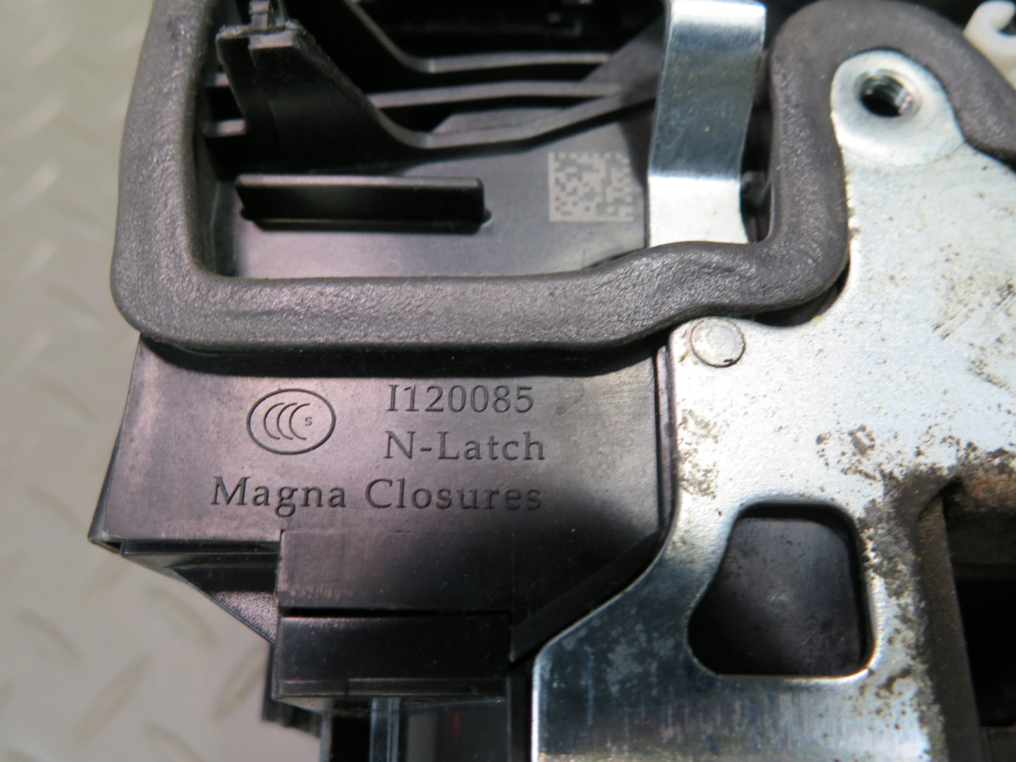 11-15 Mini Cooper R60 R61 Front Right Door Lock Latch Actuator 7318416 OEM