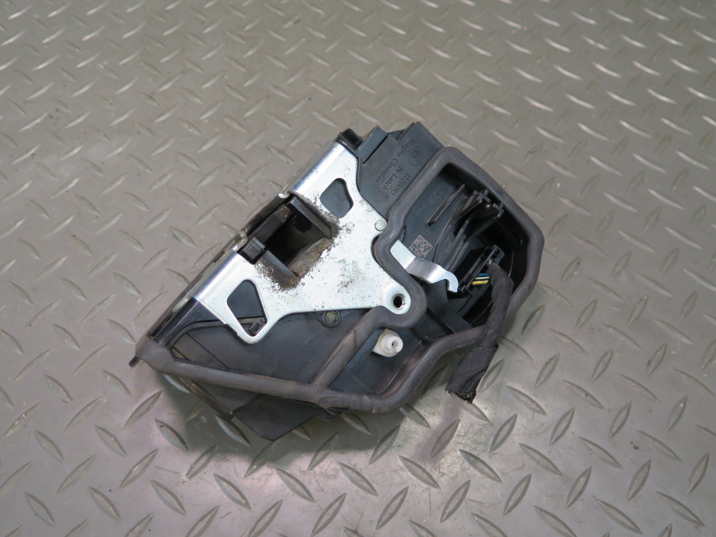 11-15 Mini Cooper R60 R61 Front Right Door Lock Latch Actuator 7318416 OEM