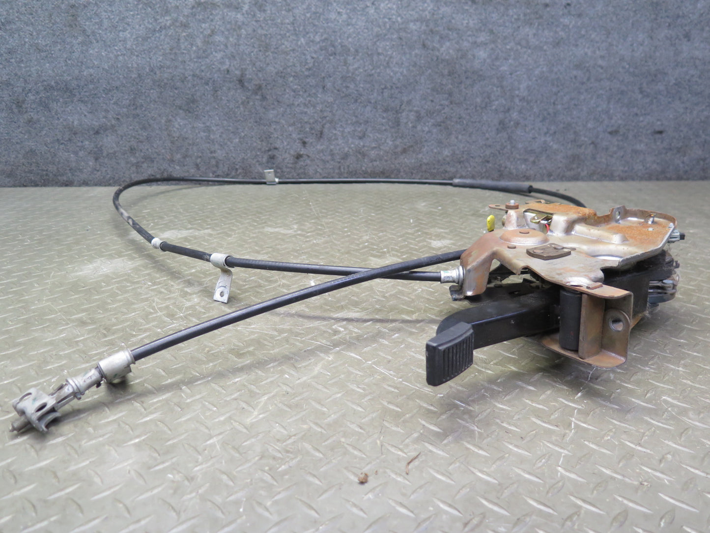 2004-2009 Cadillac XLR Parking Emergency Brake Stop Pedal W/ Cable Assembly