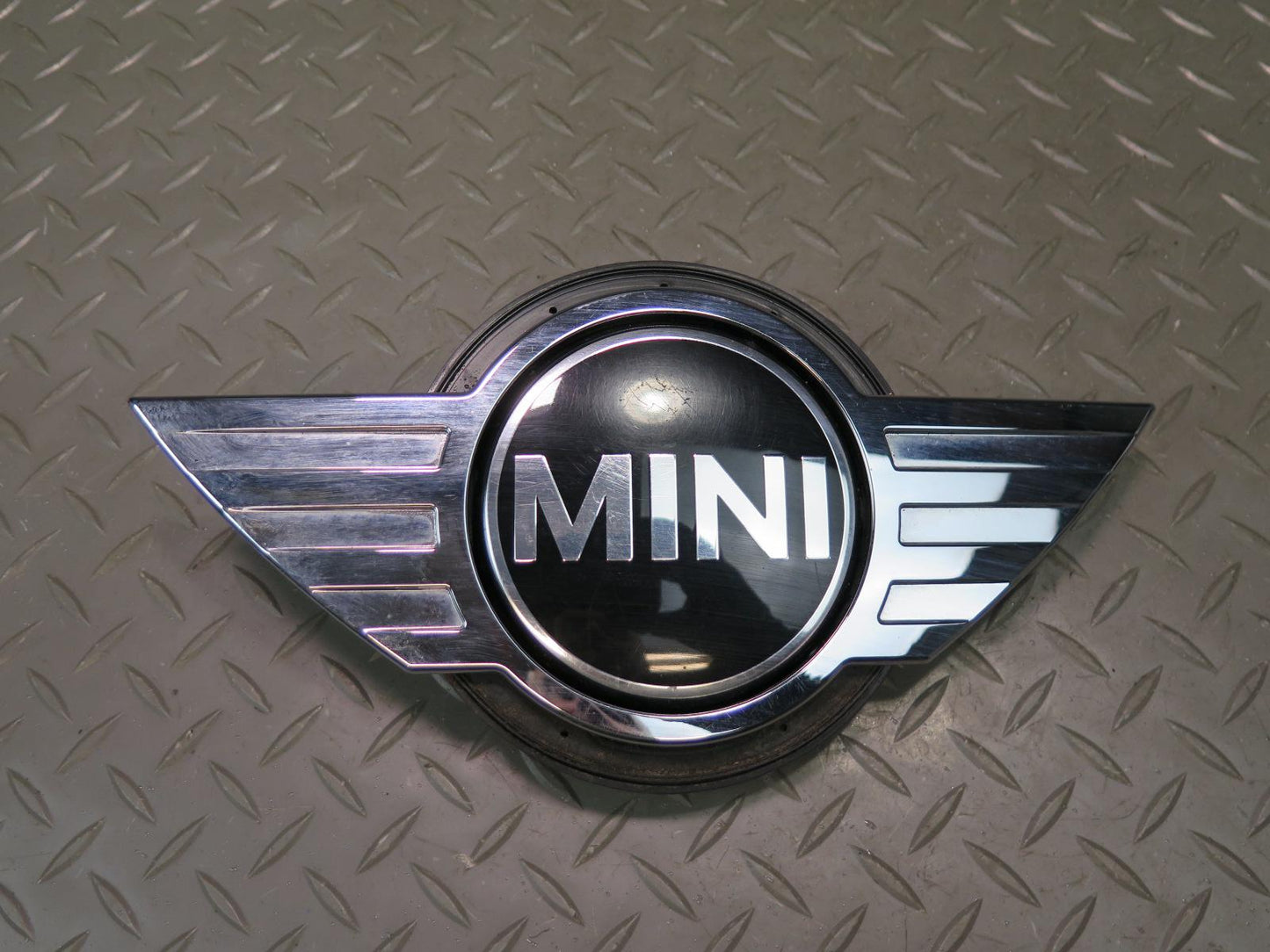 11-15 Mini Cooper R60 R61 Rear Trunk Lid Open Release Handle 9802314 OEM