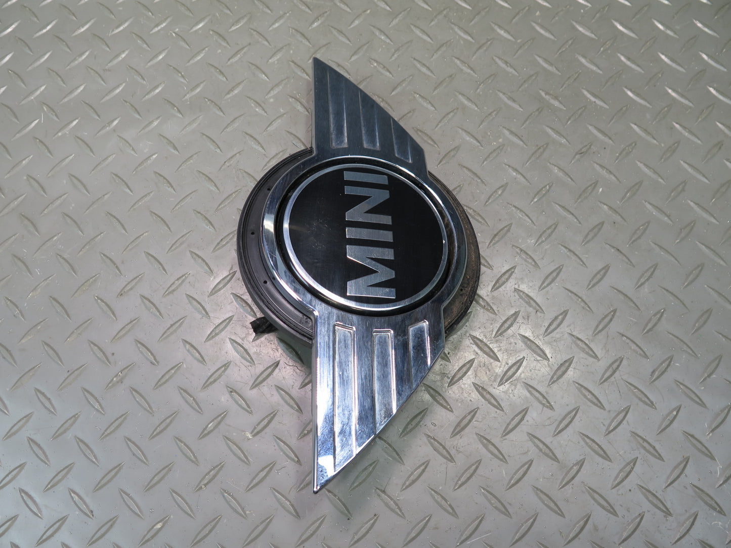 11-15 Mini Cooper R60 R61 Rear Trunk Lid Open Release Handle 9802314 OEM