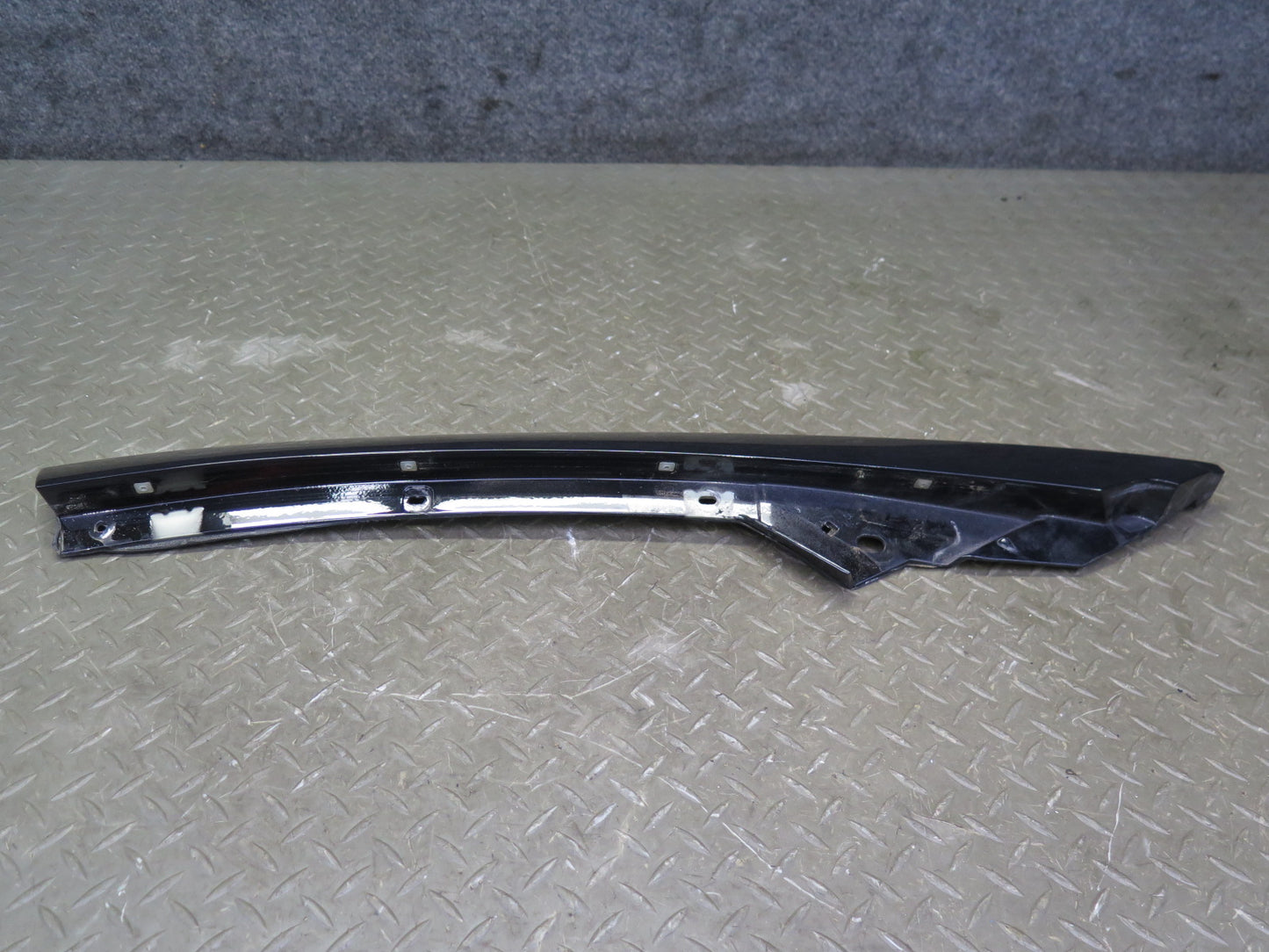 2004-2009 Cadillac XLR Front Left & Right Windshield A Pillar Cover Molding Set