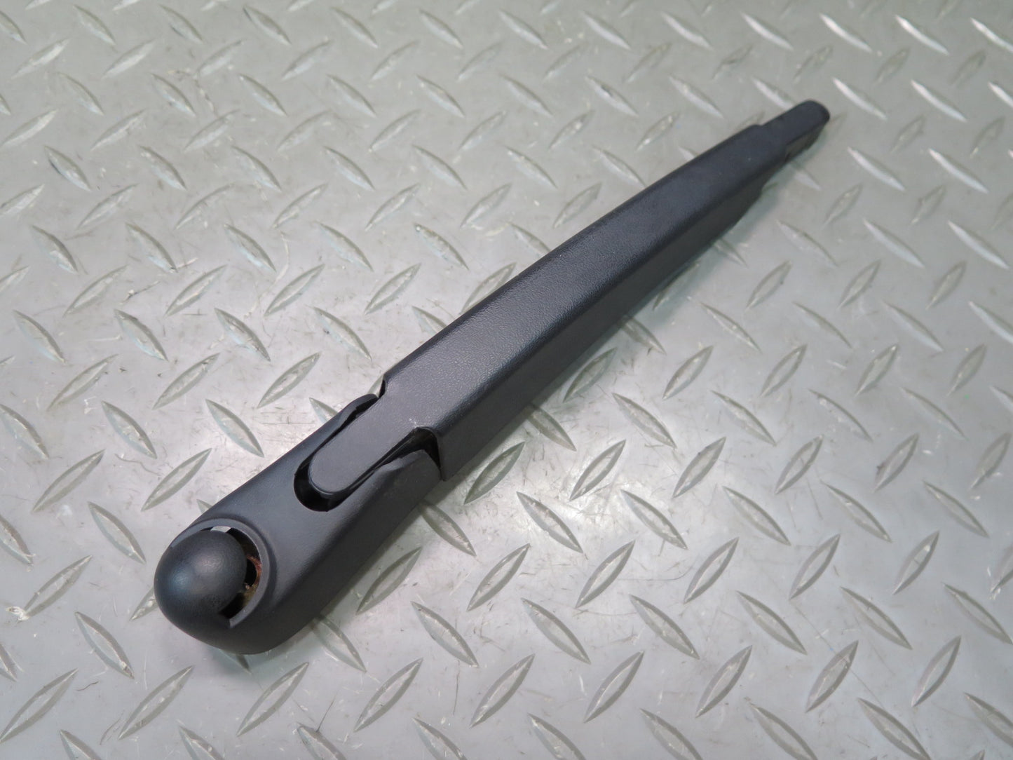 11-15 Mini Cooper R60 Countryman Rear Trunk Lid Liftgate Tailgate Wiper Arm OEM