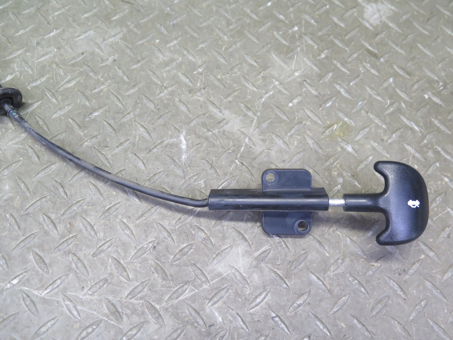 2004-2009 Cadillac XLR Hood Bonnet Lock Latch Release W/ Cable & Handle