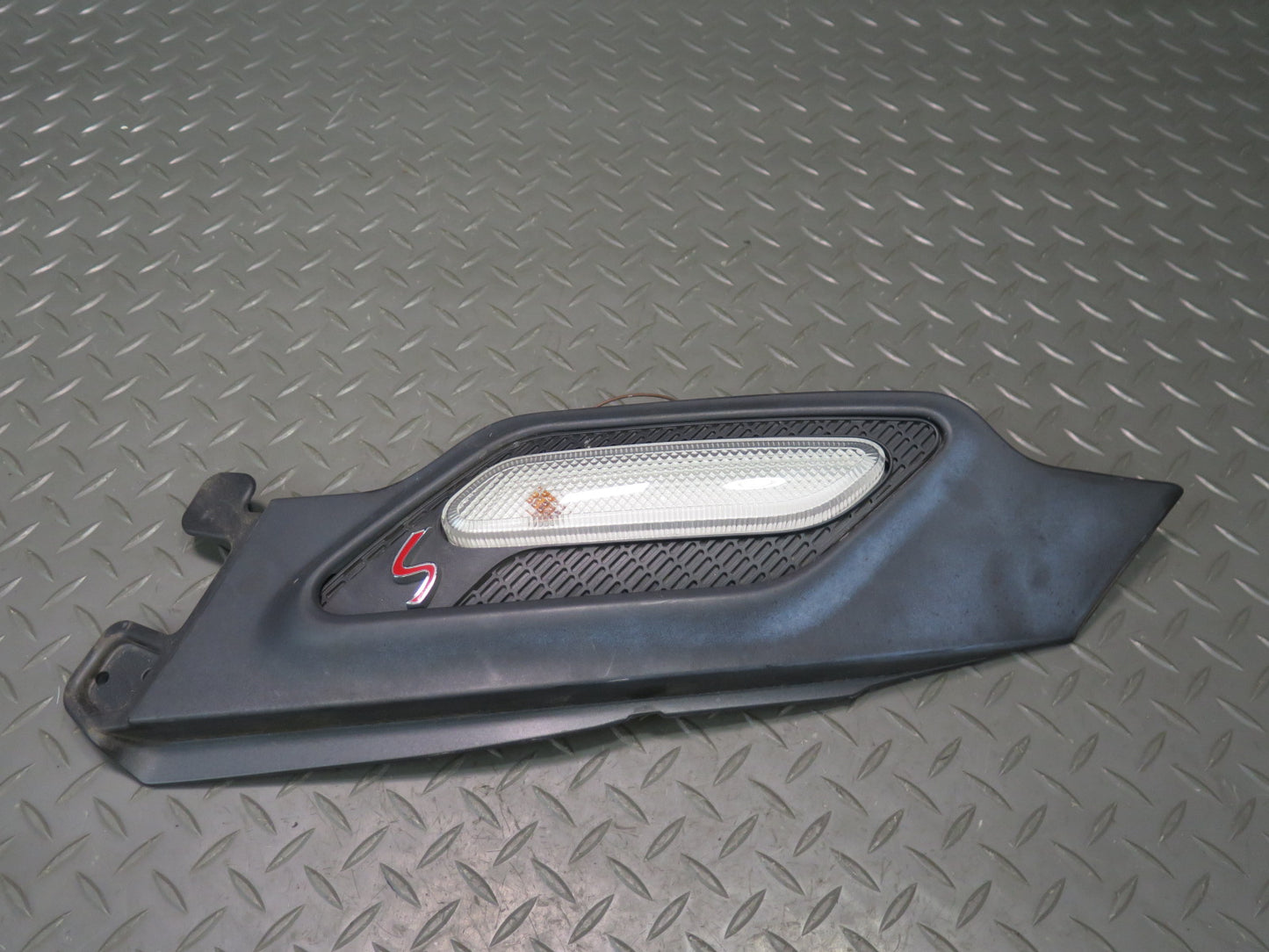 11-15 Mini Cooper S R60 Set of 2 Front Left & Right Turn Signal Light OEM