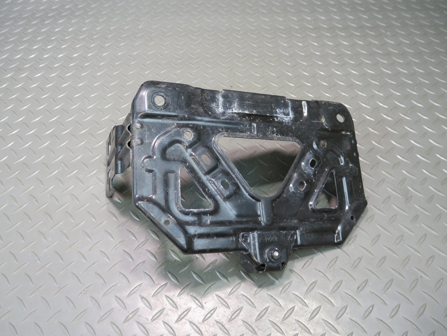 11-13 Mini Cooper R55 R56 R57 R58 R59 R60 R61 Battery Tray Support Holder OEM