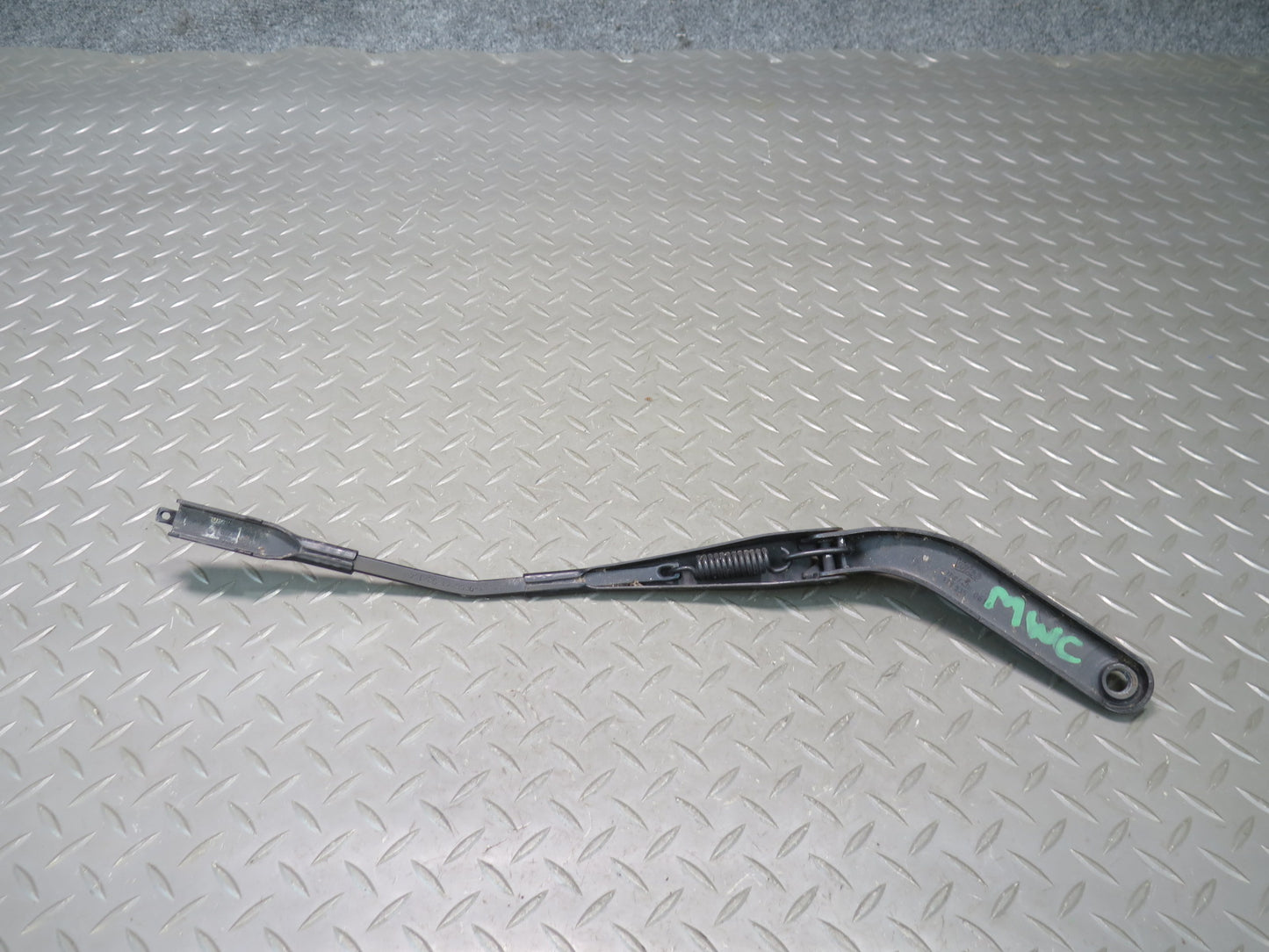 11-15 Mini Cooper R60 R61 Countryman Set of 2 Front Left & Right Wiper Arm OEM