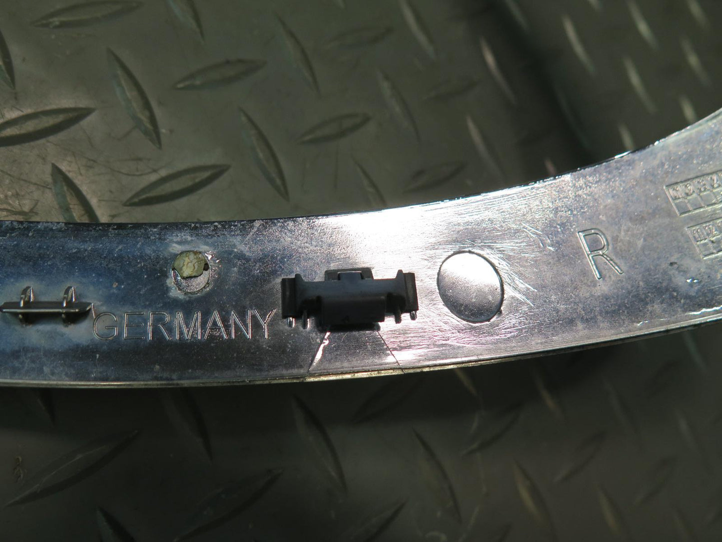 11-15 Mini Cooper R60 R61 Set of 2 Front Headlight Chrome Trim Bezel Ring OEM