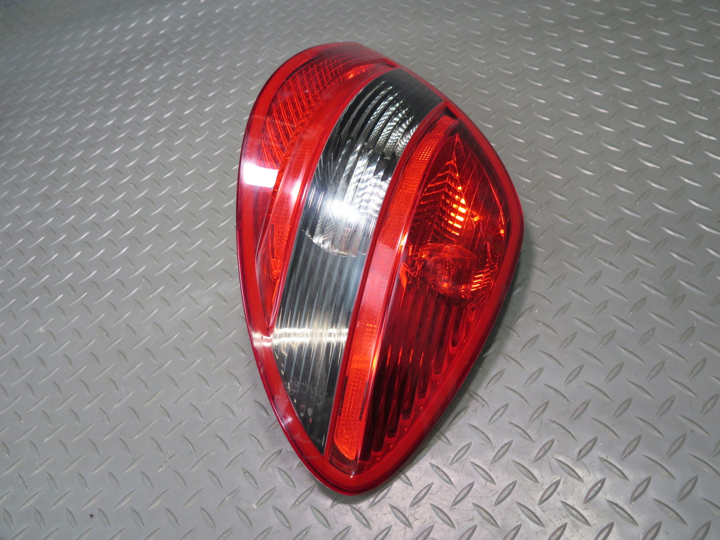 05-11 Mercedes R171 Slk-class Set of 2 Rear Left & Right Tail Light Lamp OEM