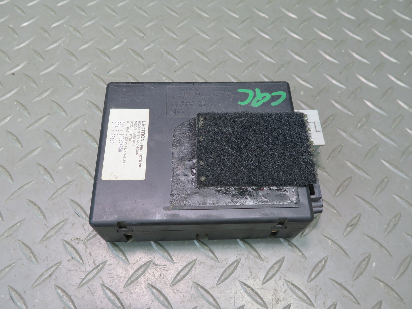 92-93 Chevrolet Corvette C4 Keyless Entry Theft Locking Control Module OEM