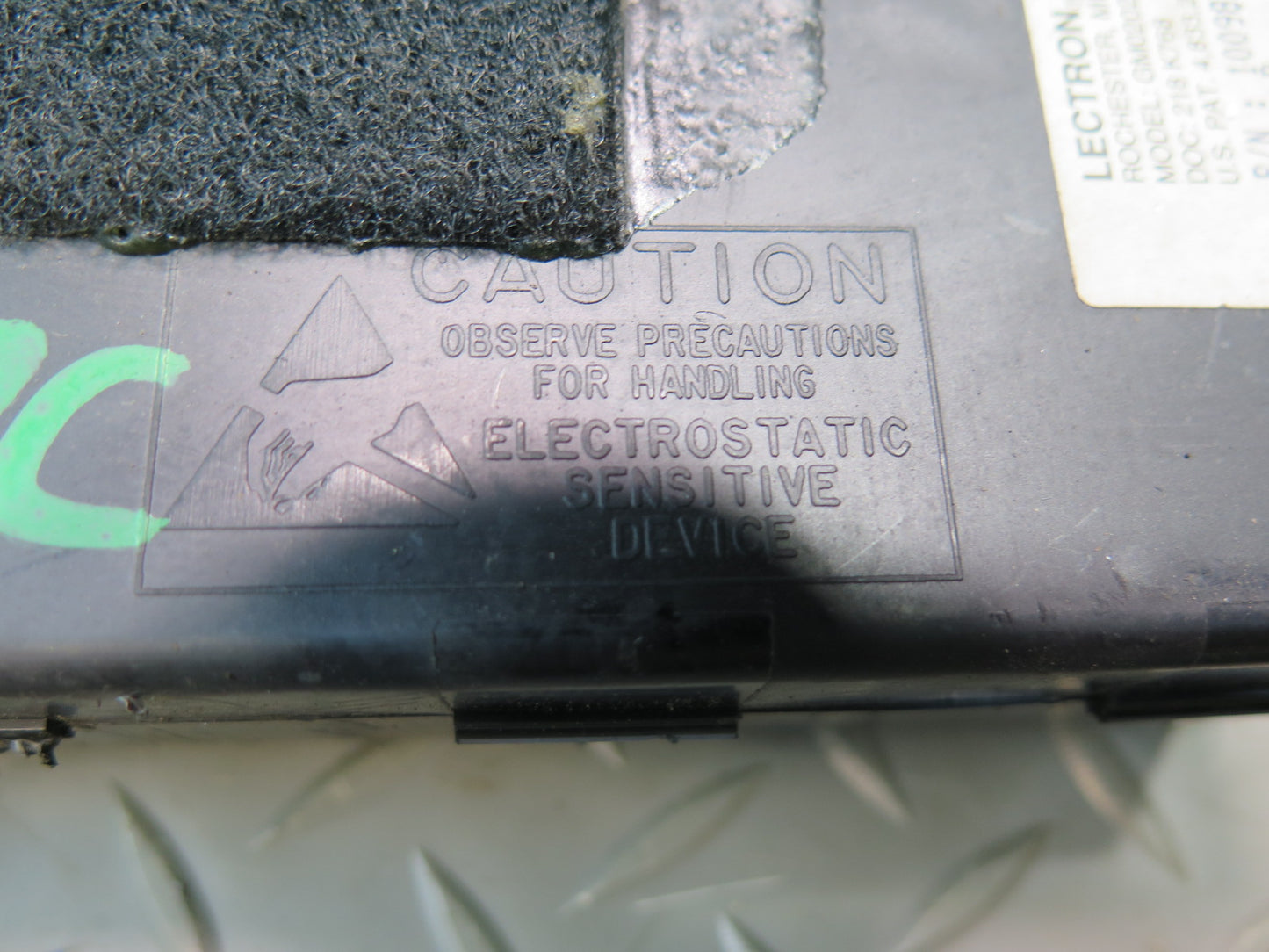 92-93 Chevrolet Corvette C4 Keyless Entry Theft Locking Control Module OEM