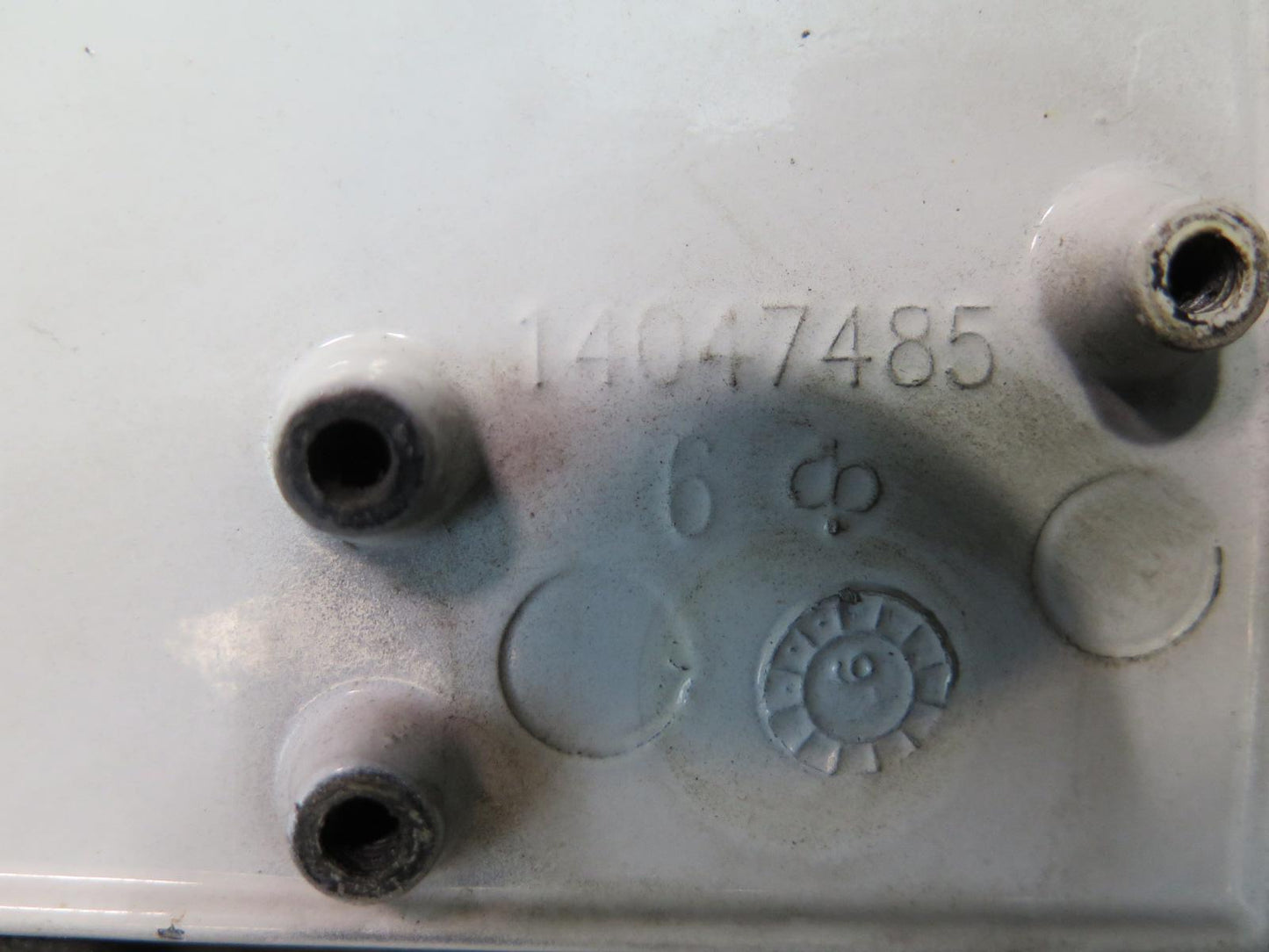 90-96 Chevrolet Corvette C4 Fuel Tank Filler Door Lid Cover 14047485 OEM