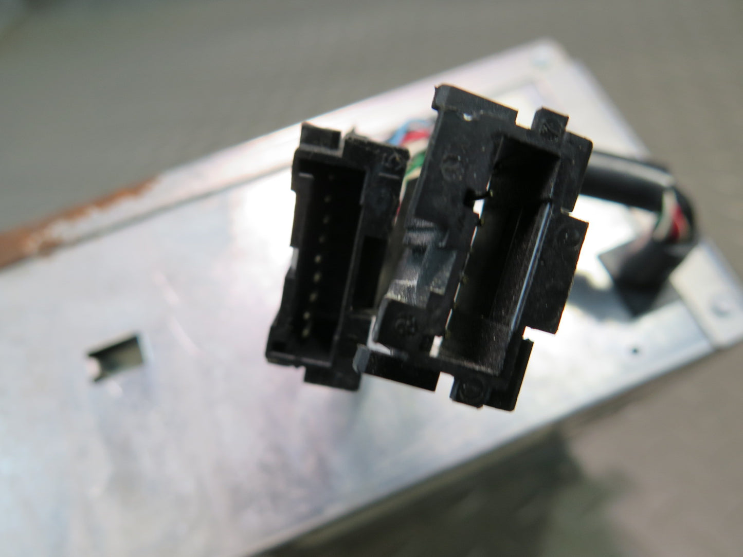 92-93 Chevrolet Corvette C4 Cassette Radio Player 16160741 OEM