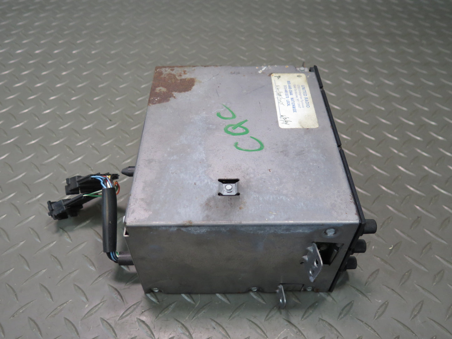 92-93 Chevrolet Corvette C4 Cassette Radio Player 16160741 OEM