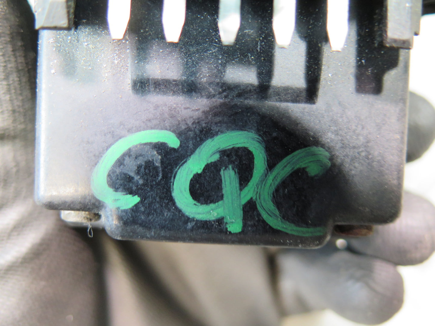 90-96 Chevrolet Corvette C4 Cruise Control Vacuum Actuator 25110835 OEM