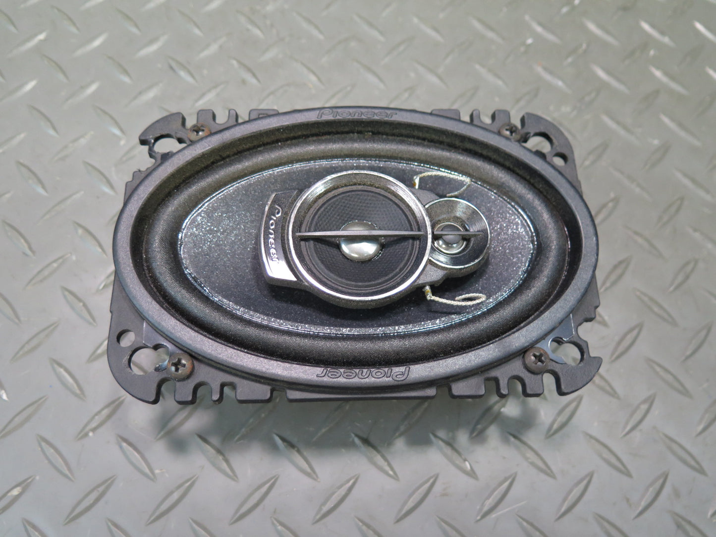 Set of 2 Pioneer TS-A4676R 3-WAY Speaker