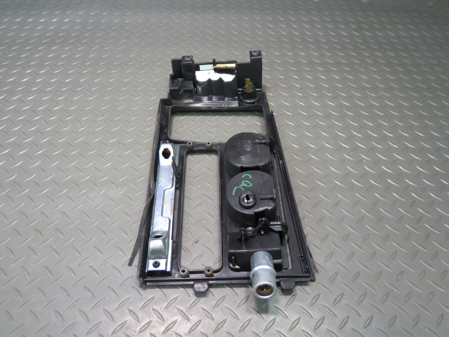 92-93 Chevrolet Corvette C4 Center Console Trim Cover Panel 10086104 OEM