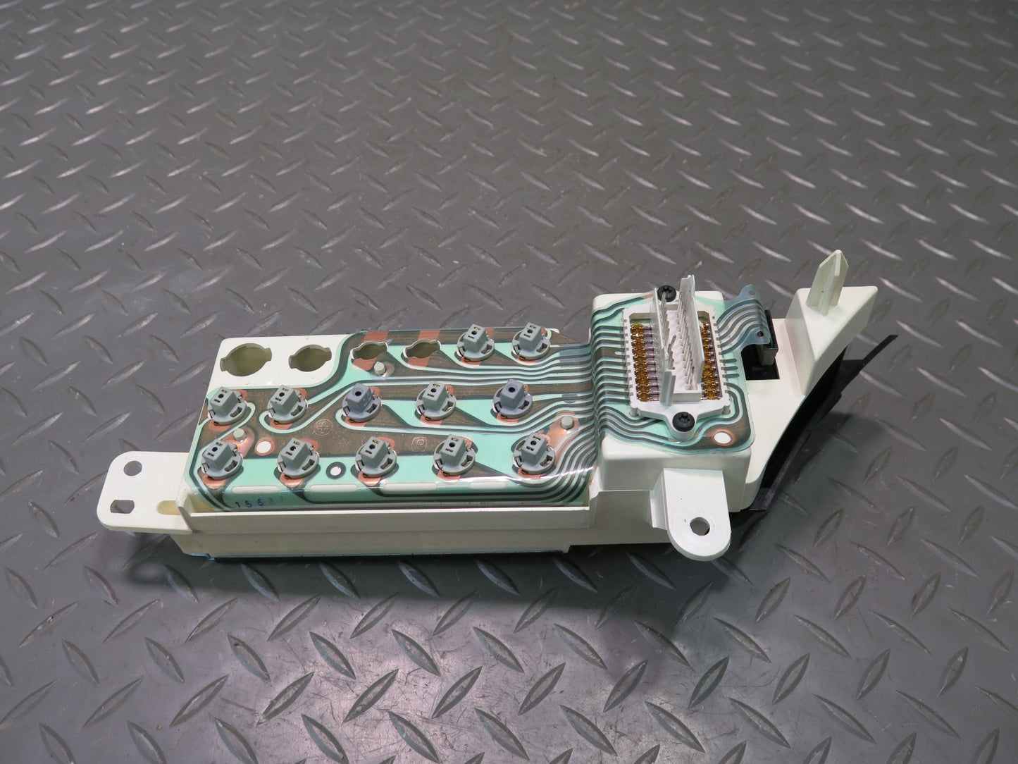 92-93 Chevrolet Corvette C4 Dash DIC Information Screen Display 16157161 OEM