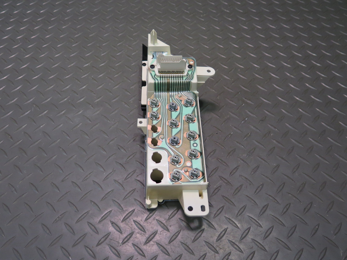 92-93 Chevrolet Corvette C4 Dash DIC Information Screen Display 16157161 OEM