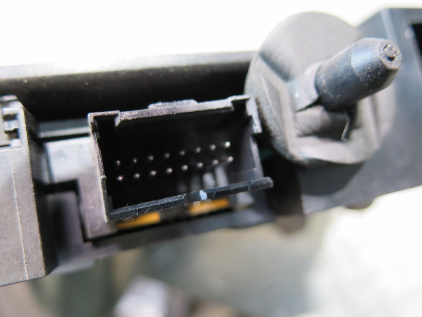 92-93 Chevrolet Corvette C4 A/C Heater Climate Control Switch Panel 16162371 OEM