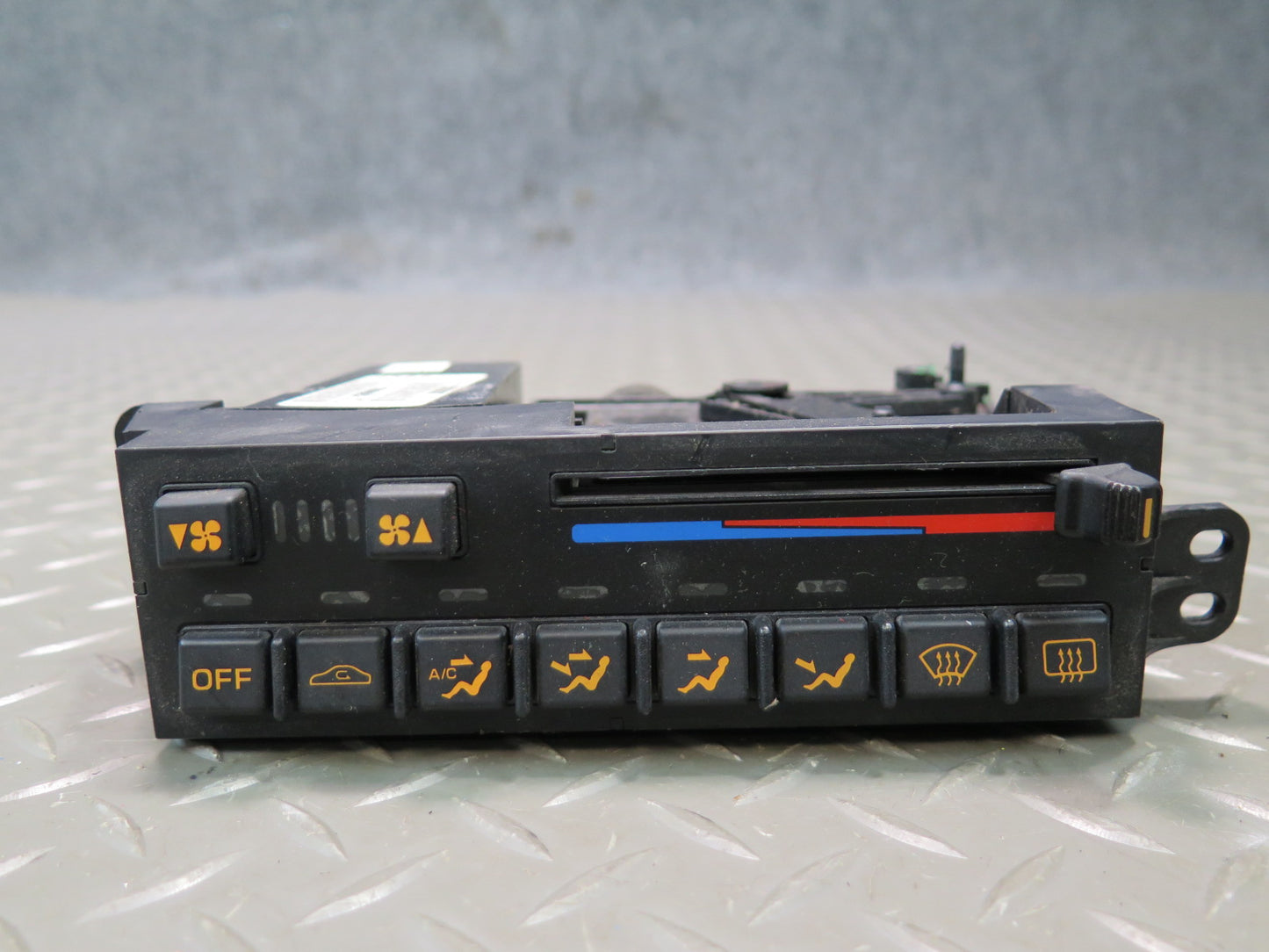 92-93 Chevrolet Corvette C4 A/C Heater Climate Control Switch Panel 16162371 OEM