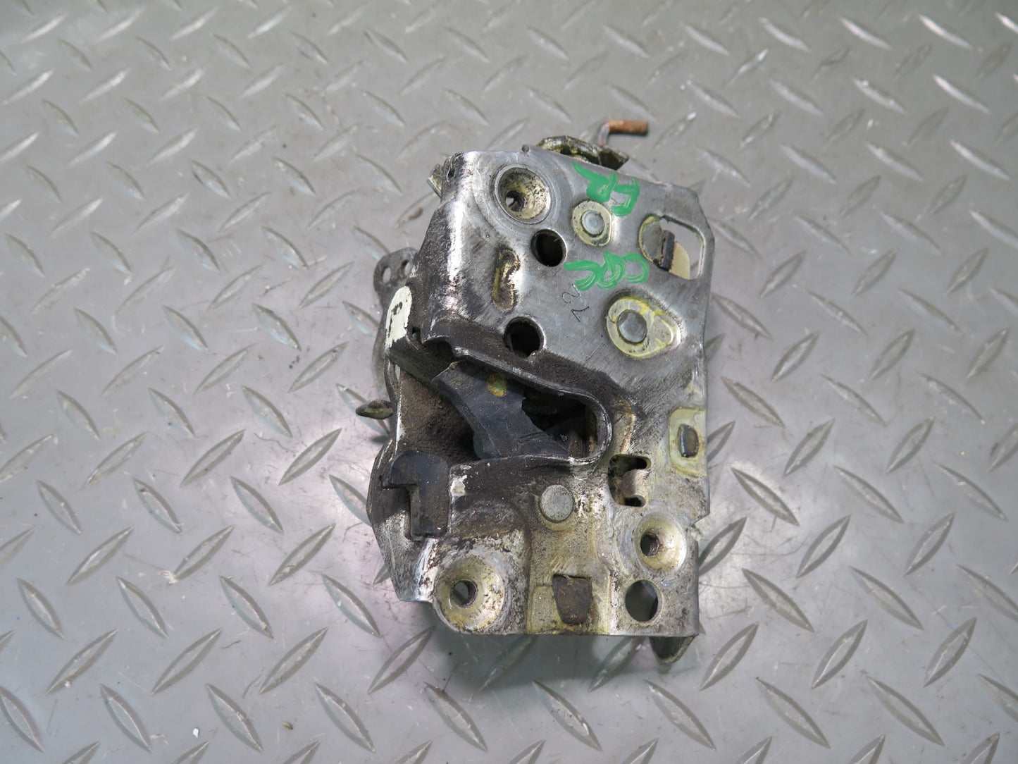 90-96 Chevrolet Corvette C4 Right Door Lock Latch Actuator OEM