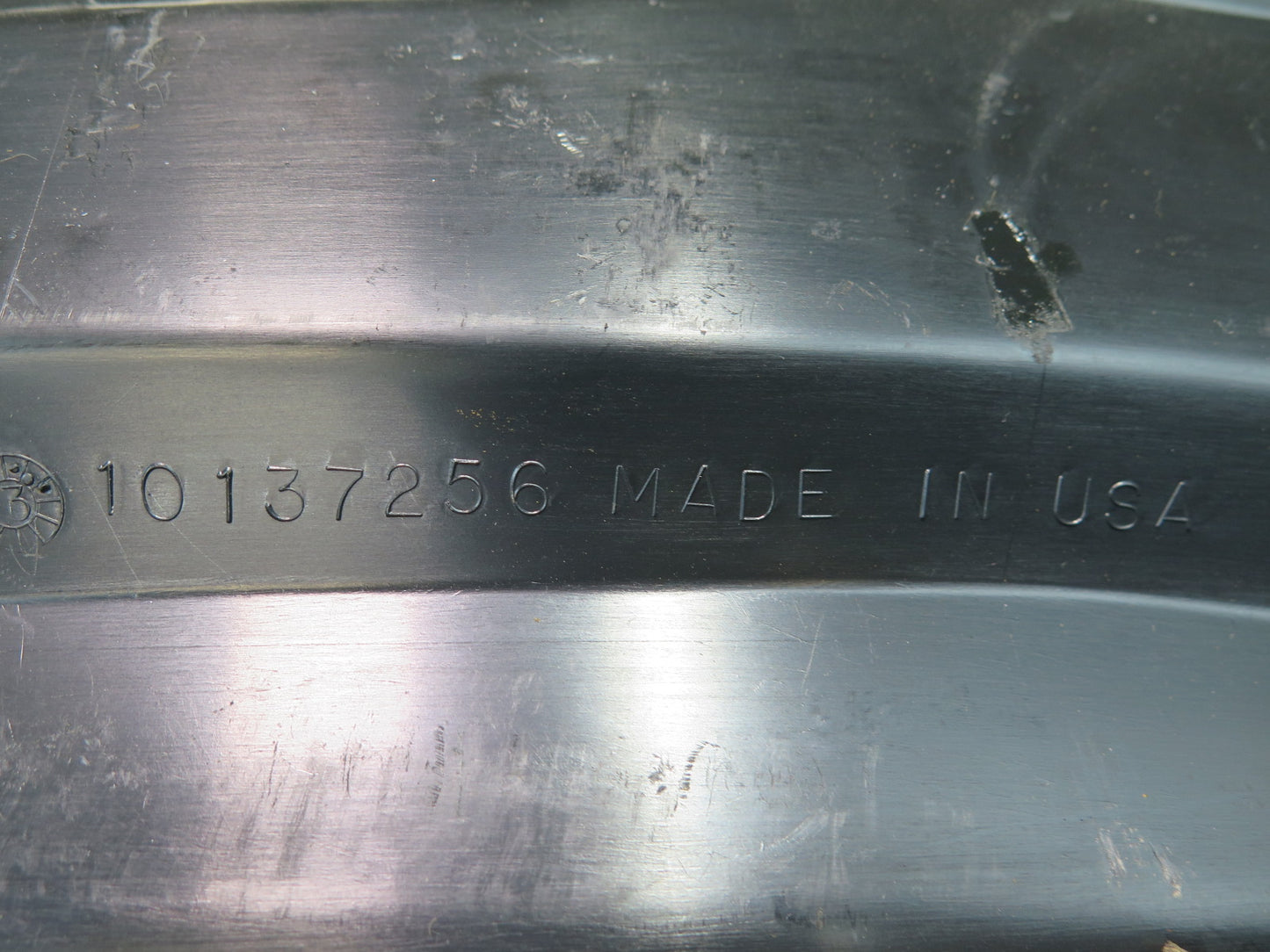 90-93 Chevrolet Corvette C4 Dash Glove Box Storage 10137256 OEM