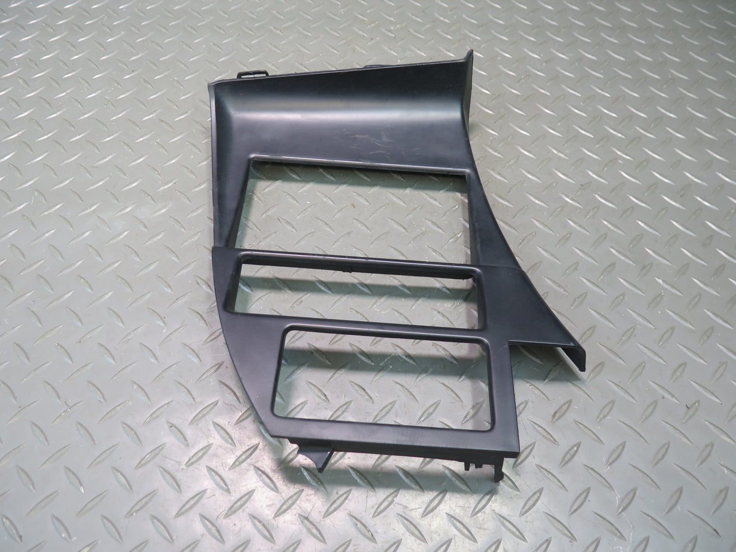 92-93 Chevrolet Corvette C4 Dash Center Trim Bezel Cover Panel 10233785 OEM