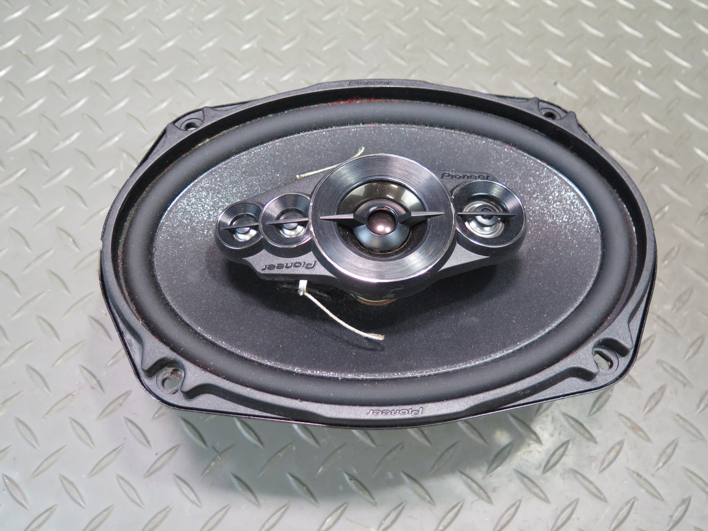 Set of 2 Pioneer TS-A6996R 5-WAY Coaxial Speaker