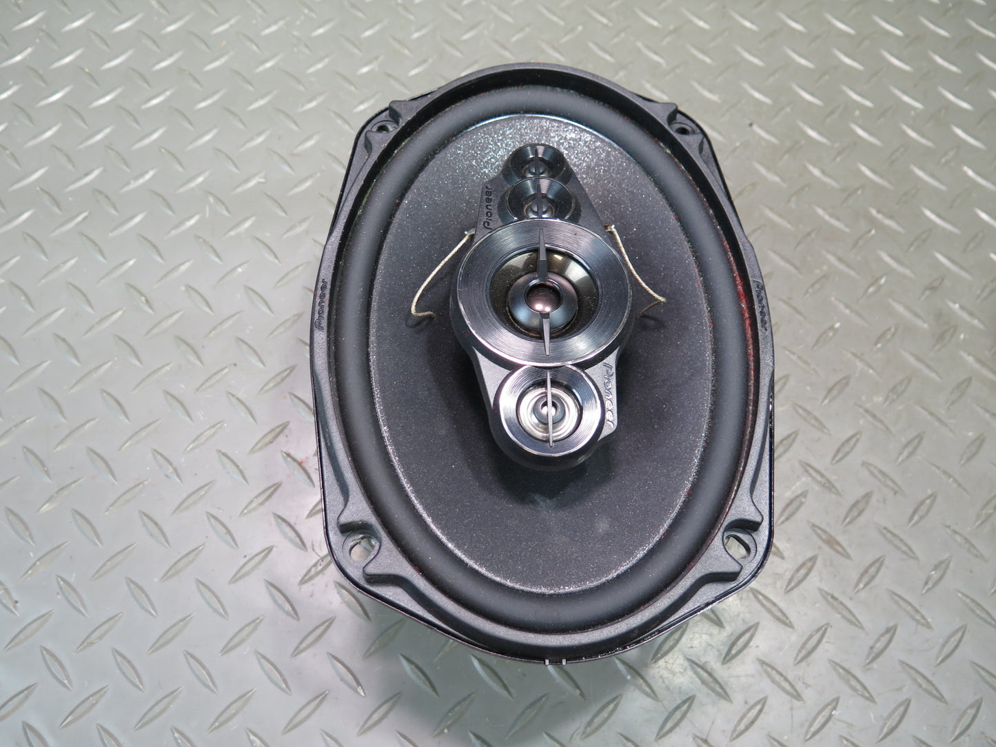 Set of 2 Pioneer TS-A6996R 5-WAY Coaxial Speaker