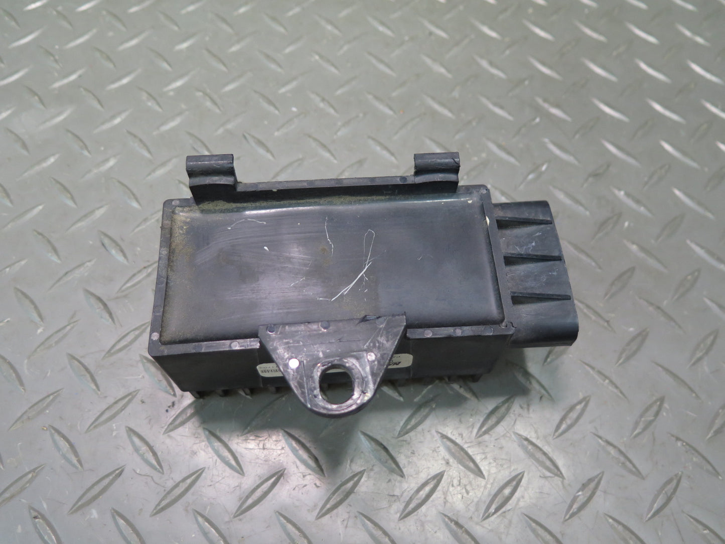 2004-2006 Cadillac XLR Gas Fuel Pump Control Module Unit 10337766